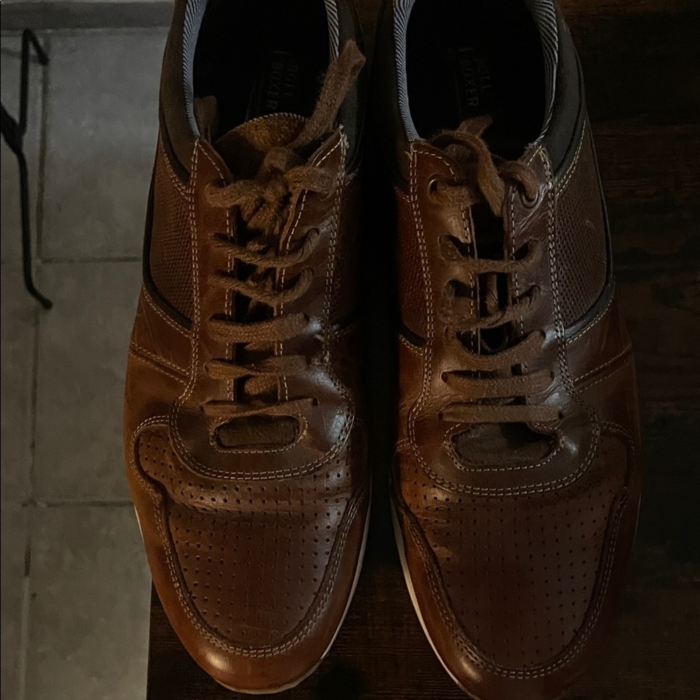Classic Brown Leather Men's Derby Shoes